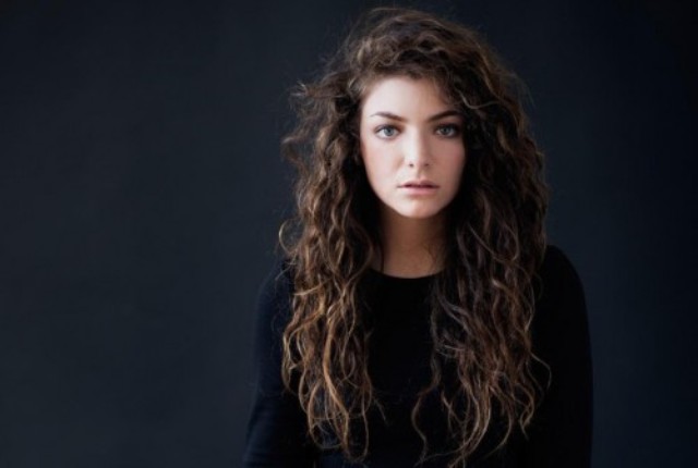 New Zealand’s Ella Yelich-O’Connor (better known as Lorde) announced that her sophomore album will, at long last, be arriving sometime in the near future. After checking out of the spotlight and allowing the public to nearly forget about her, Yelich-O’Connor described how her life has radically changed and she believes these lyrics are “the best [she’s] written in [her] life.” (Photo from covermesongs.com)