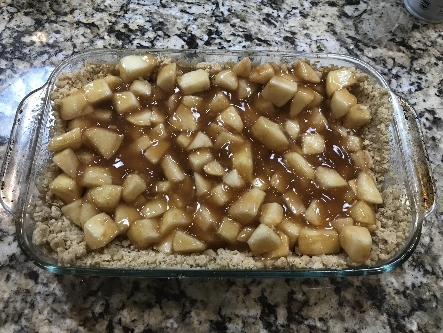 How+To+Make+Delicious+Apple+Bars