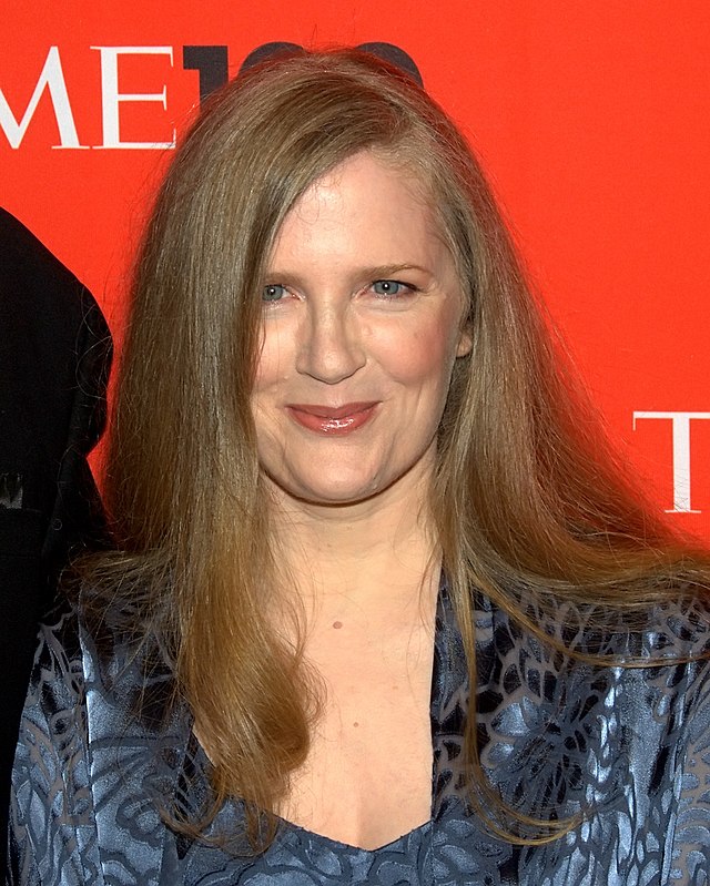 Suzanne+Collins%2C+the+author+of+%E2%80%9CThe+Hunger+Games%E2%80%9D+series