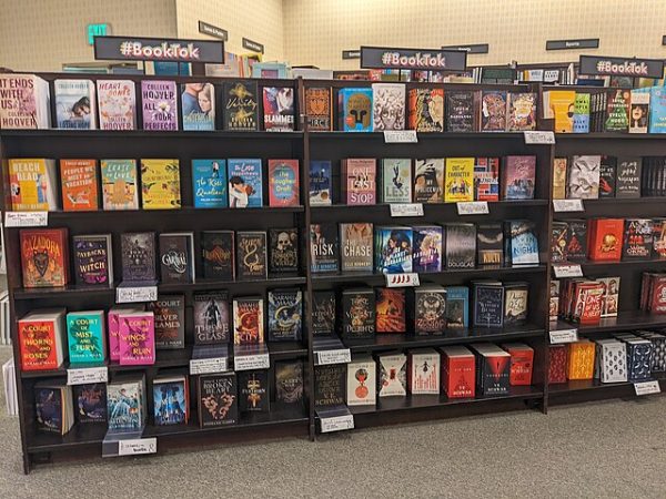 The BookTok section of a Barnes & Noble shows off the downfall of Romance as a genre.