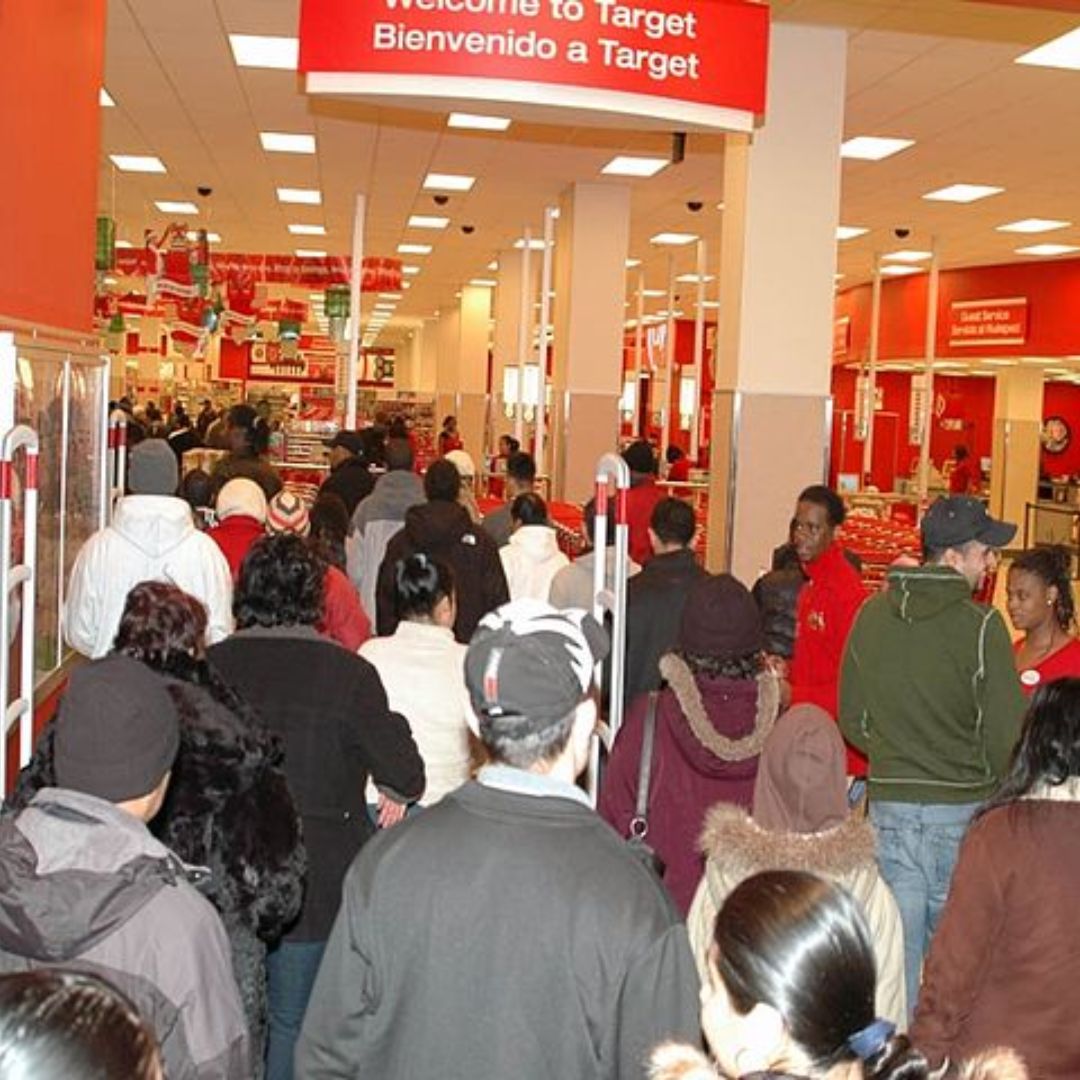 Shoppers race to secure Black Friday deals